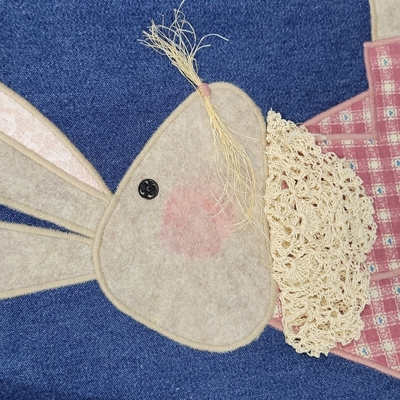 Vintage Denim overalls dress with Bunny Rabbit Applique size Medium - Picture 4 of 14